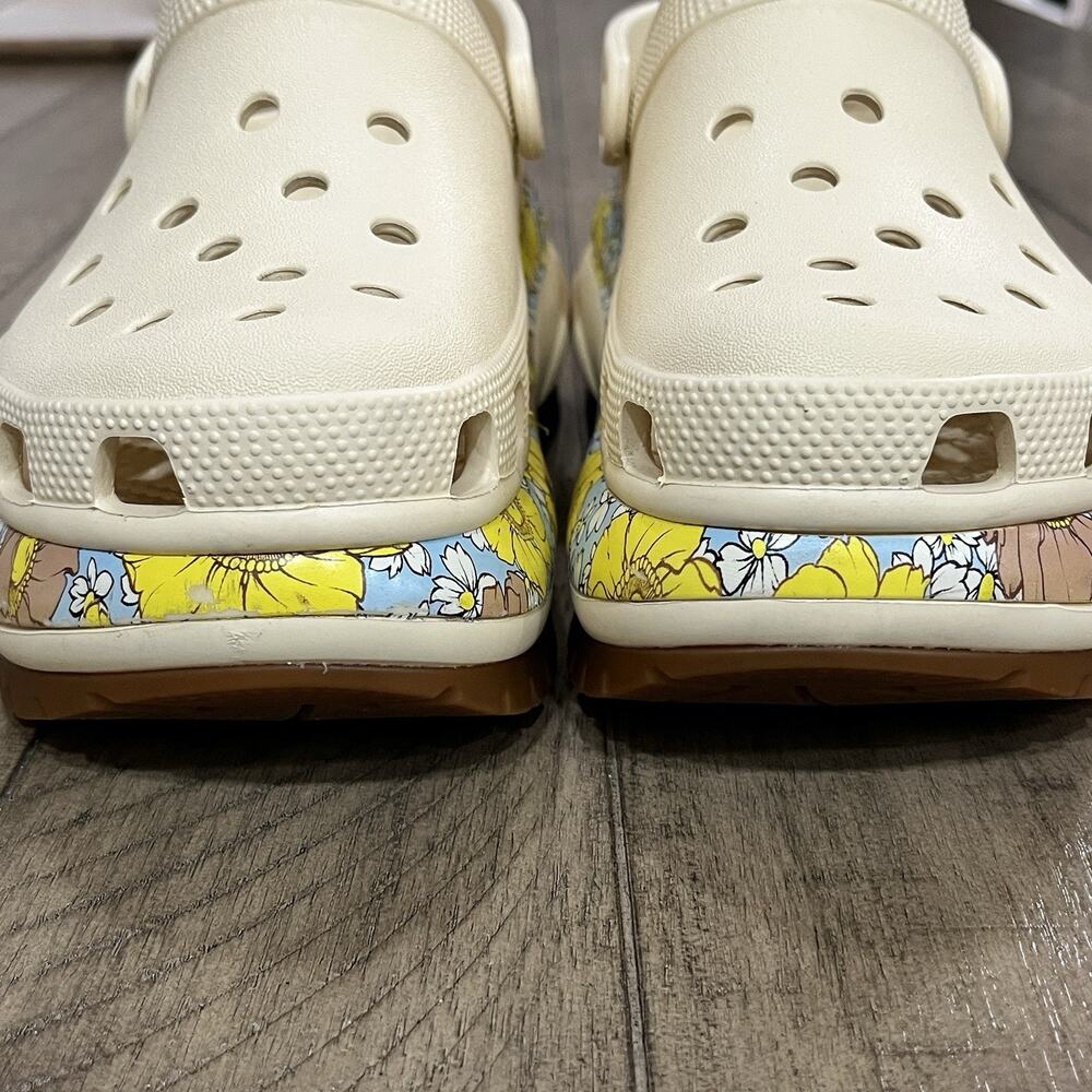Crocs Mega Crush Retro Floral Clogs Womens W6 Vanilla Yellow Blue Platform Shoes - Picture 6 of 14
